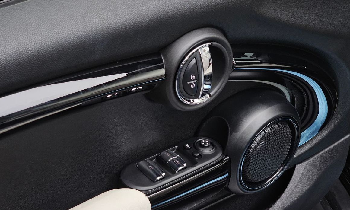 Mini Cooper Convertible 2023