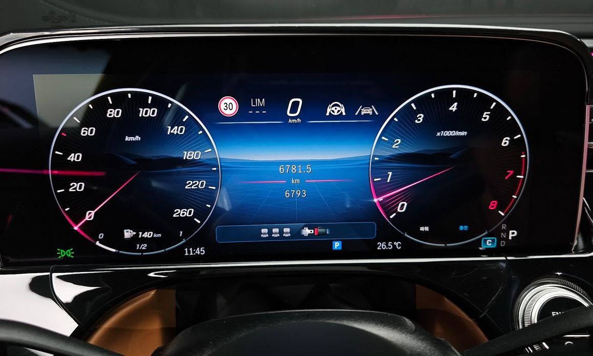 Mercedes-Benz E-Class 2026