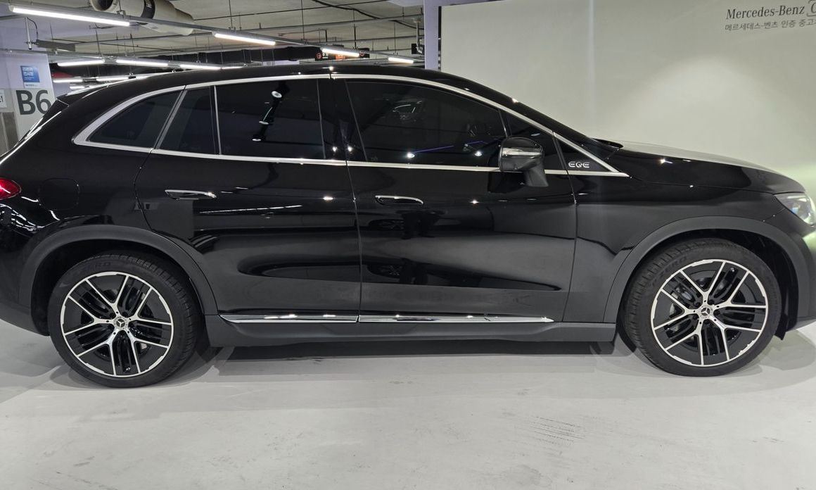 Mercedes-Benz EQE 2025