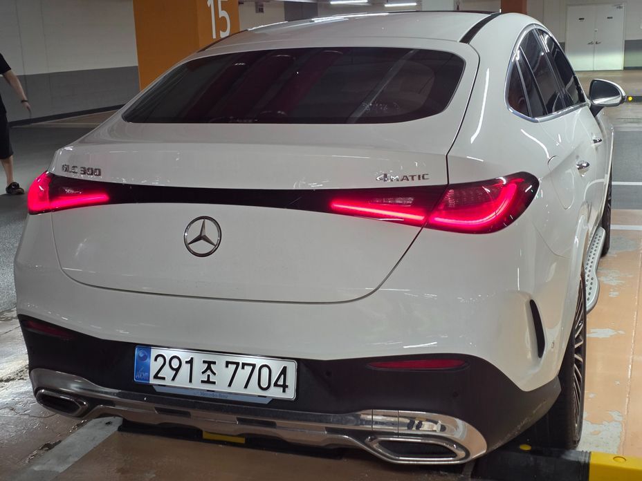 Mercedes-Benz GLC-Class 2025