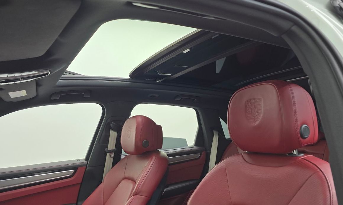 Porsche Cayenne 2023