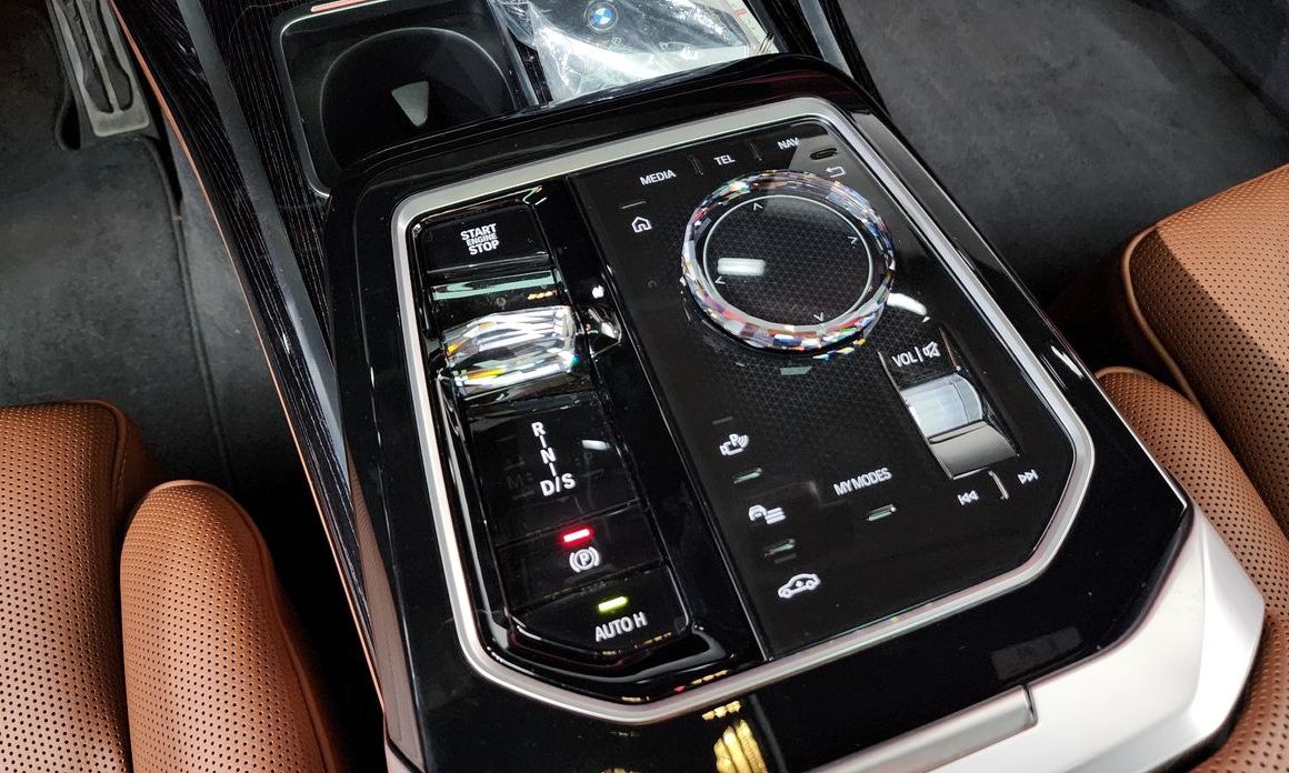 BMW 7-Series 2025