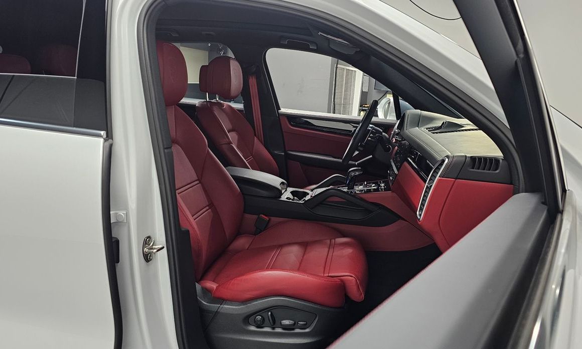 Porsche Cayenne 2023