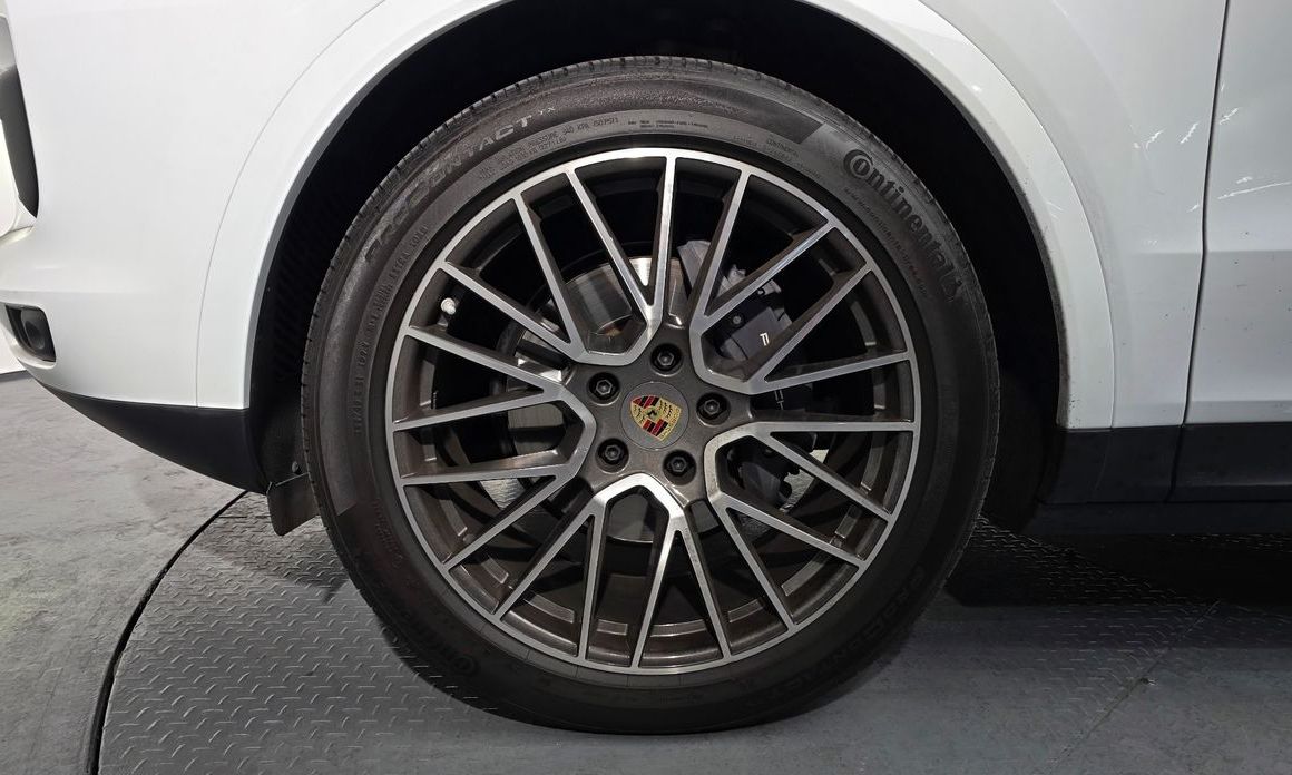 Porsche Cayenne 2023