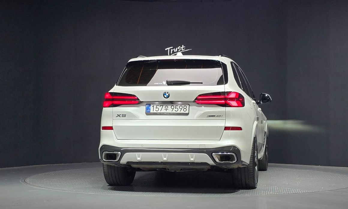 BMW X5 2024