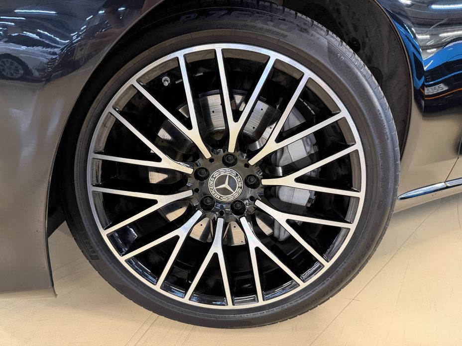 Mercedes-Benz S-Class 2022
