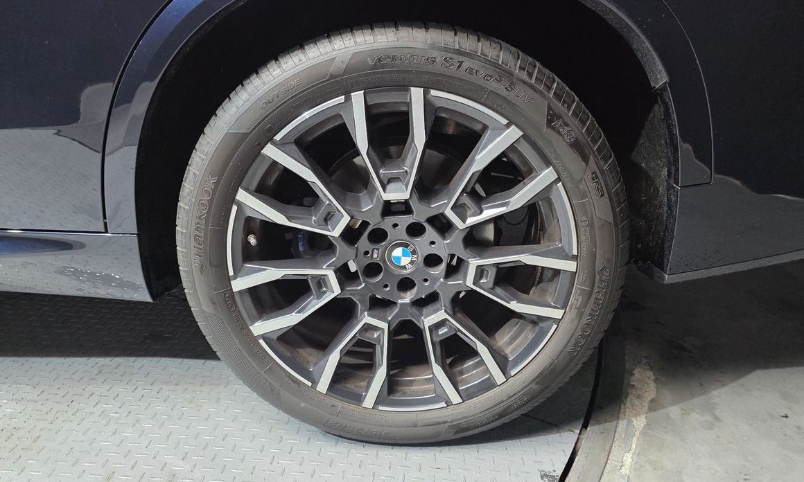 BMW X5 2025