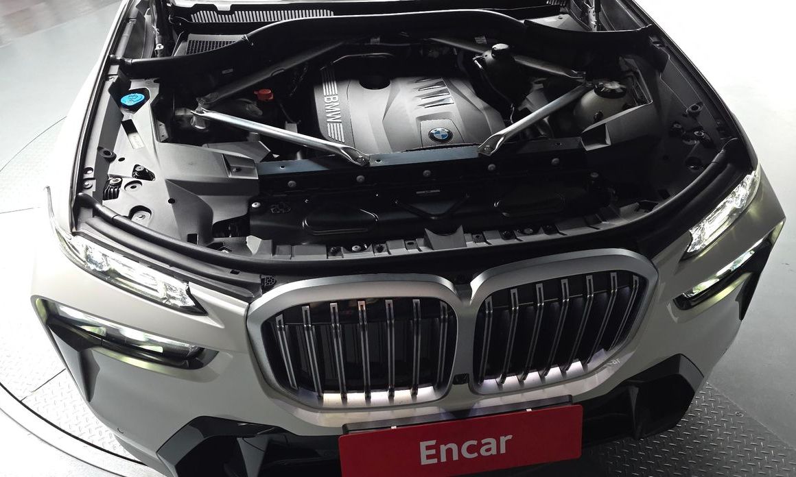 BMW X7 2025