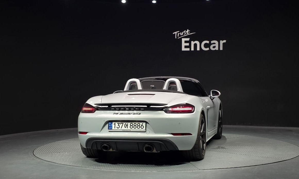 Porsche 718 2024