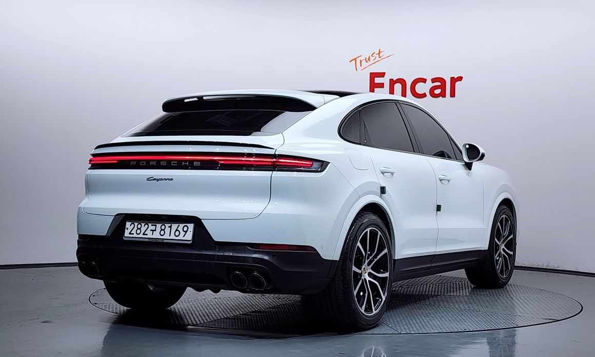 Porsche Cayenne 2024