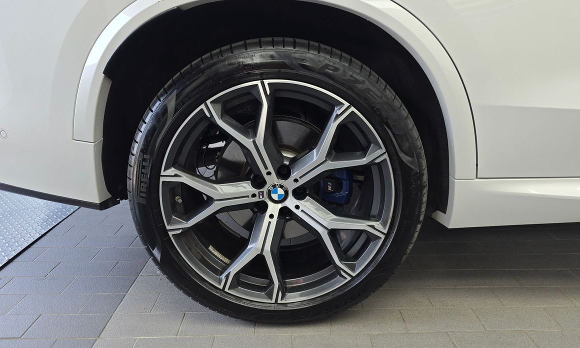 BMW X5 2024