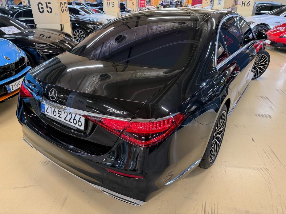 Mercedes-Benz S-Class 2022