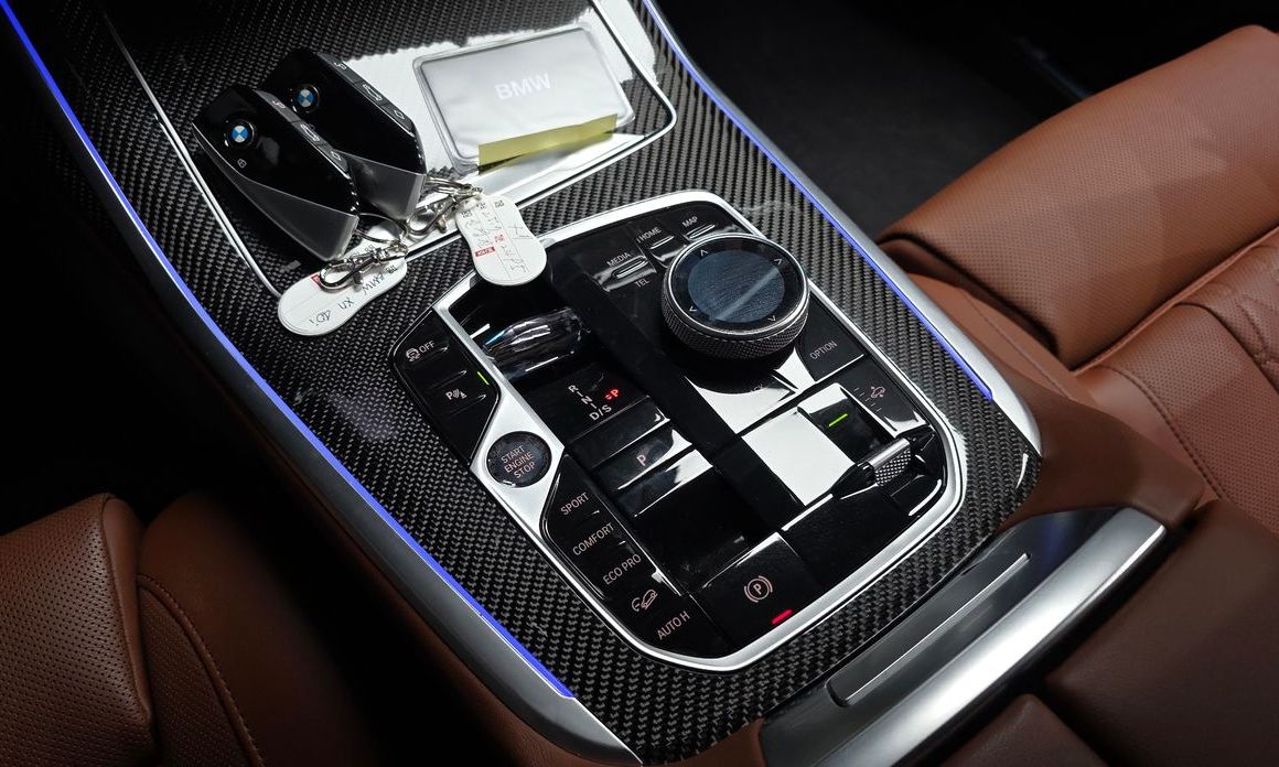 BMW X7 2025