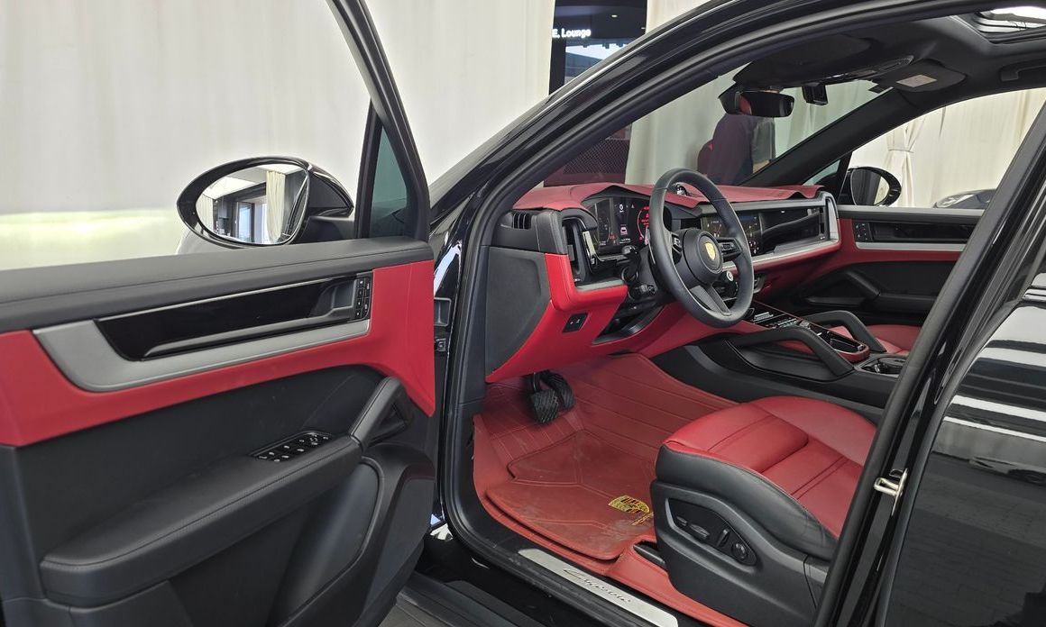 Porsche Cayenne 2024