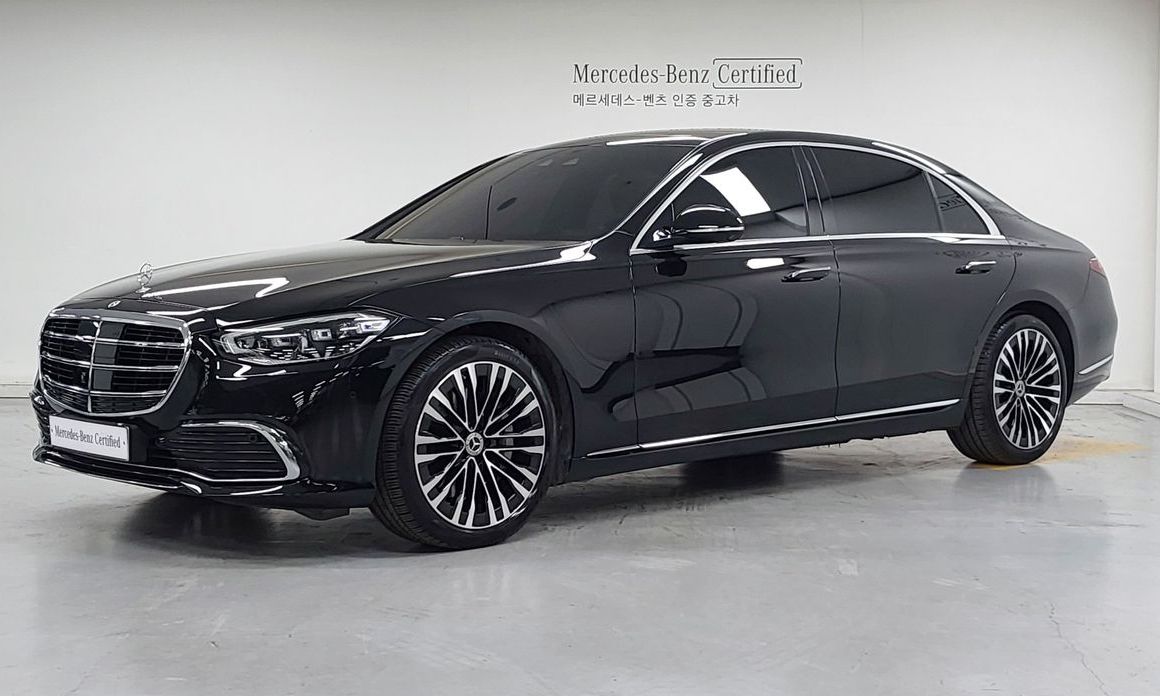Mercedes-Benz S-Class 2023