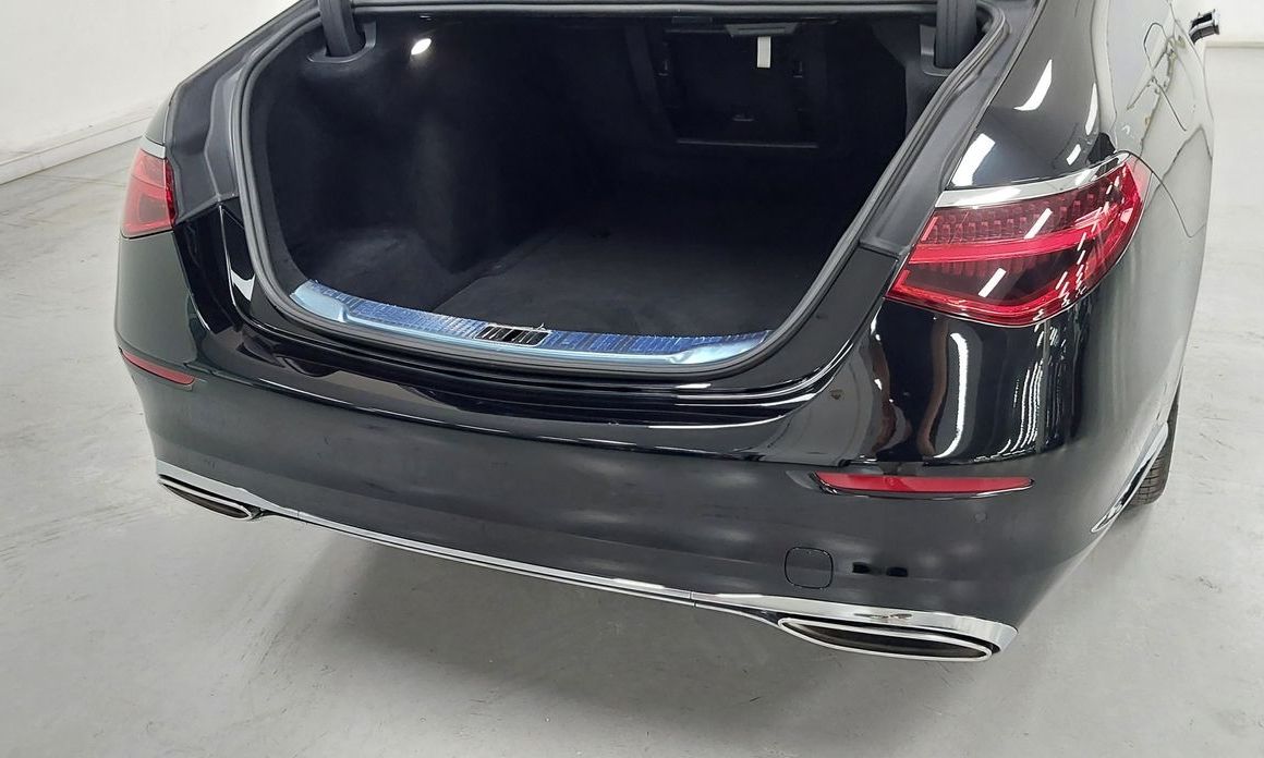 Mercedes-Benz S-Class 2023