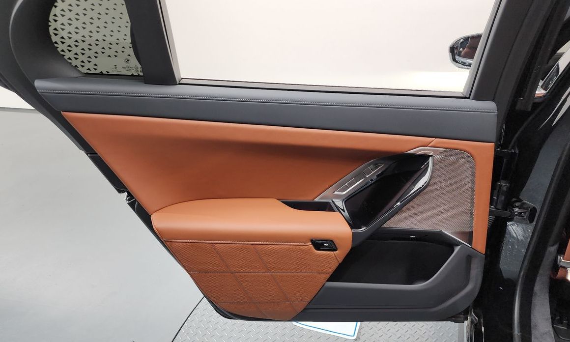 BMW 7-Series 2025