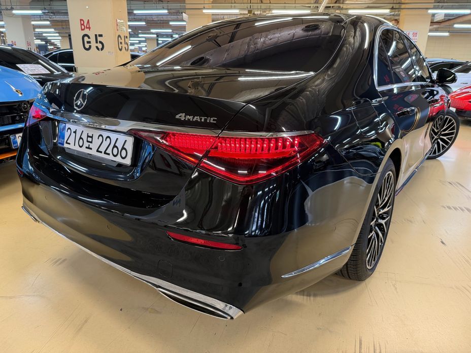 Mercedes-Benz S-Class 2022