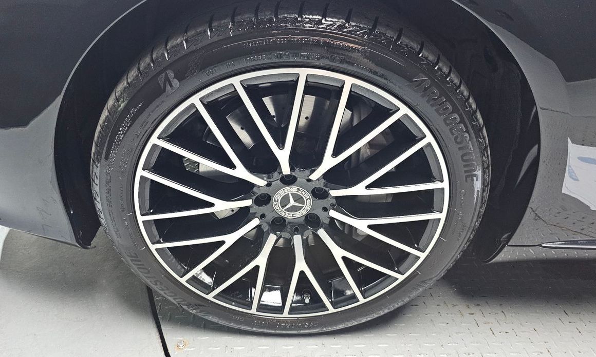 Mercedes-Benz S-Class 2026