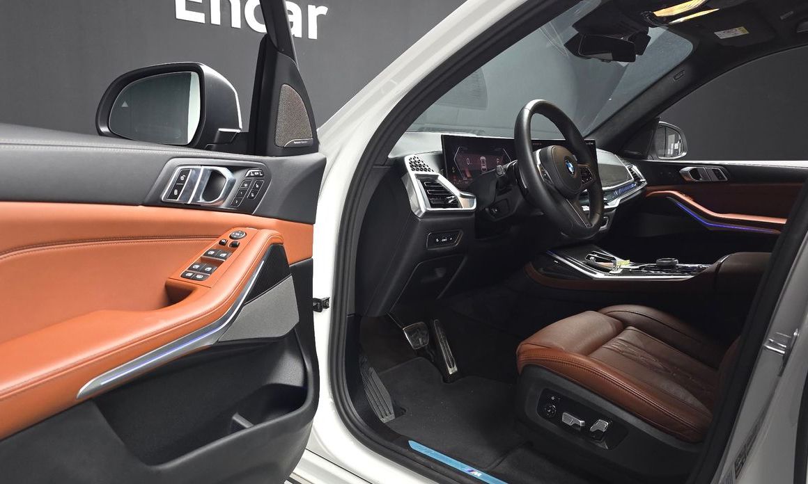 BMW X7 2025