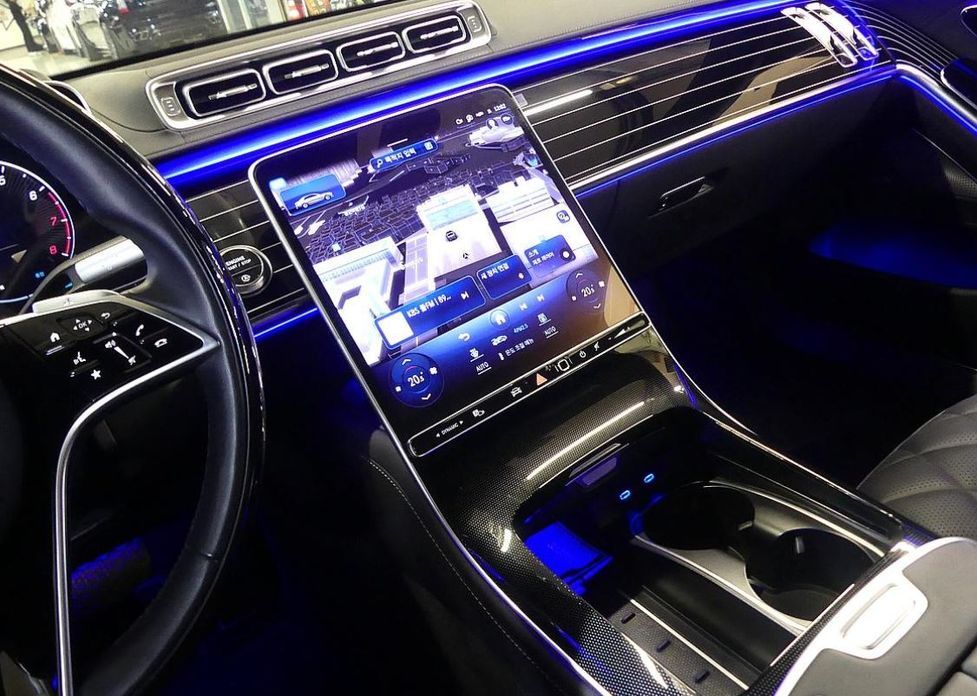 Mercedes-Benz S-Class 2023