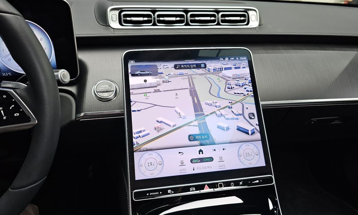 Mercedes-Benz S-Class 2026