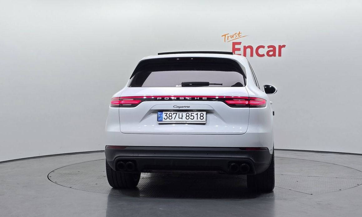 Porsche Cayenne 2023