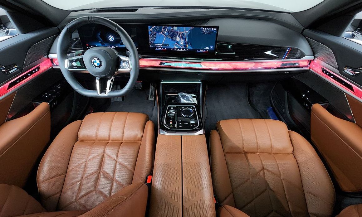 BMW 7-Series 2025