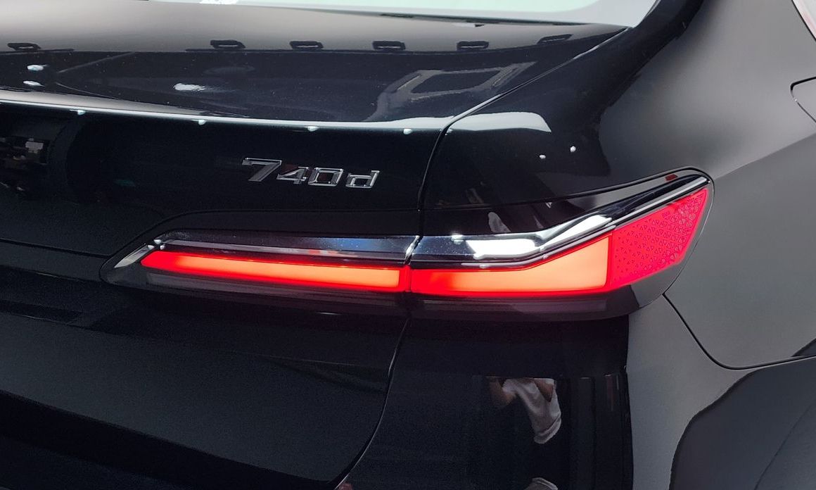 BMW 7-Series 2025