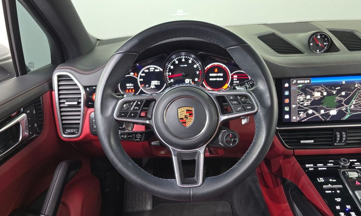 Porsche Cayenne 2023