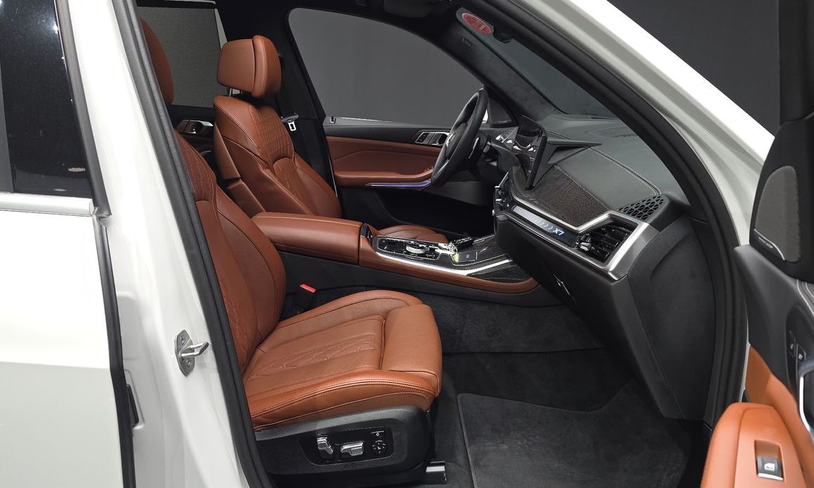 BMW X7 2025