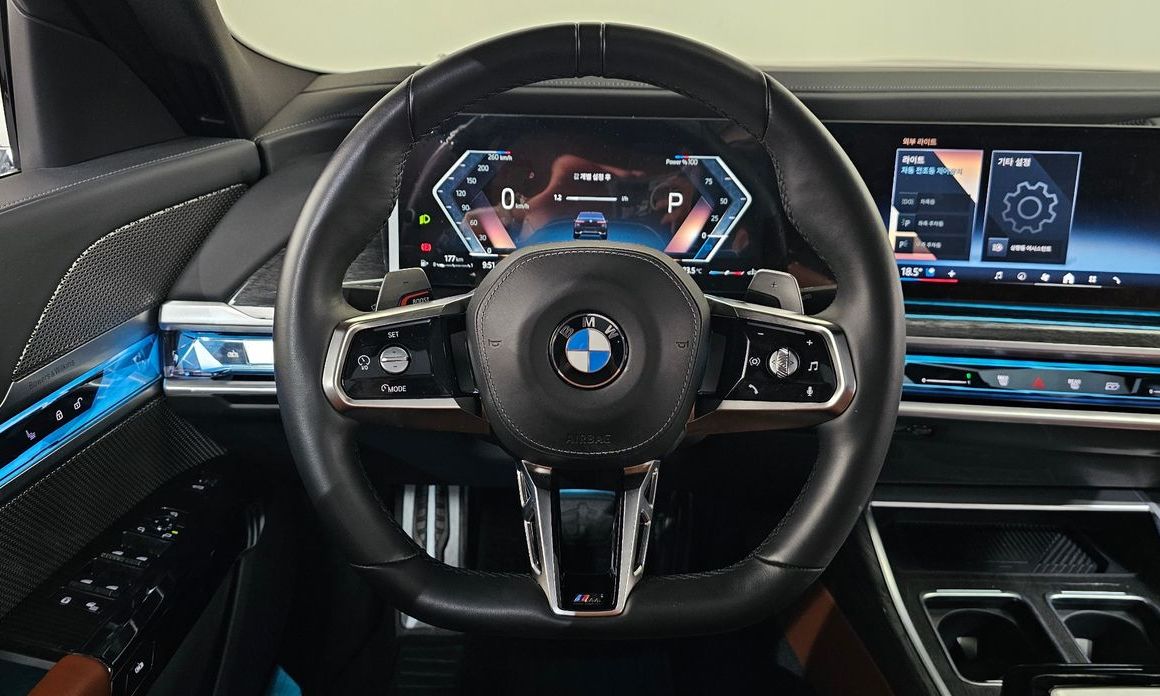 BMW 7-Series 2024