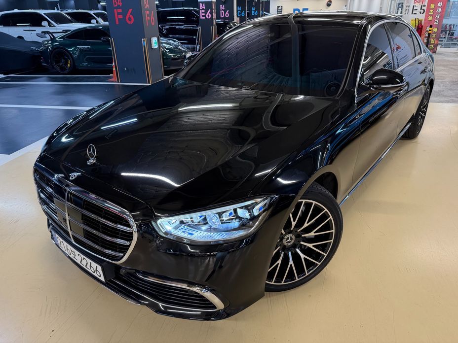 Mercedes-Benz S-Class 2022