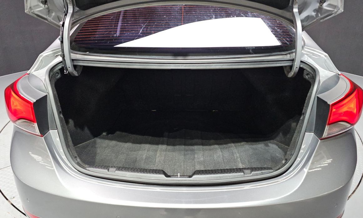 Hyundai AVANTE 2014