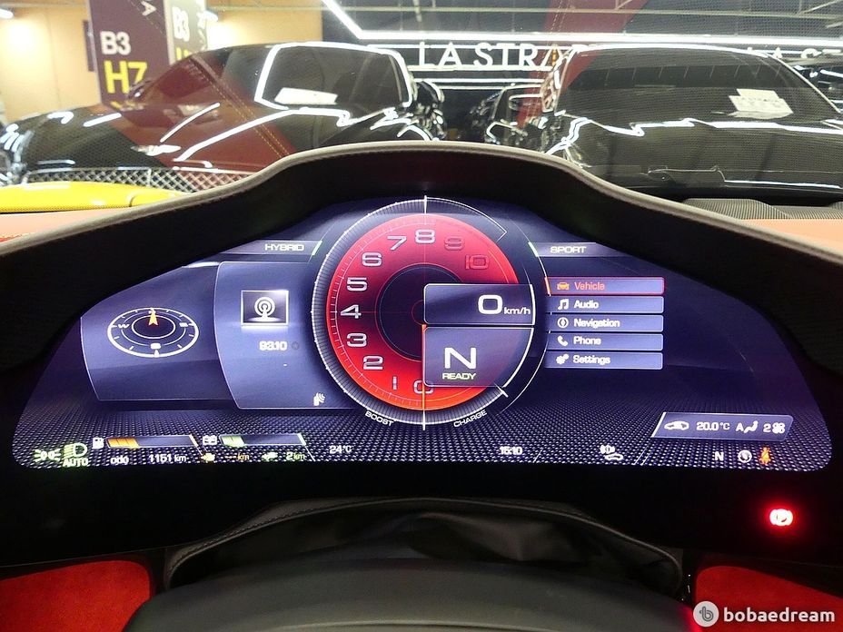 Ferrari SF90 2023