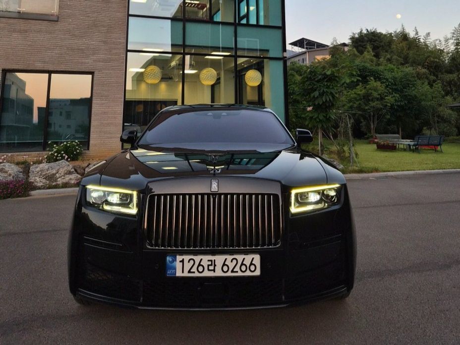 Rolls-Royce Ghost 2023