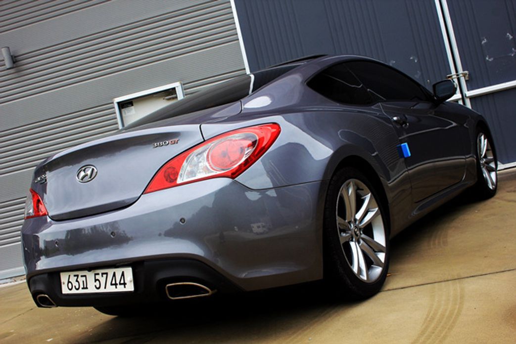 Hyundai Genesis 2009