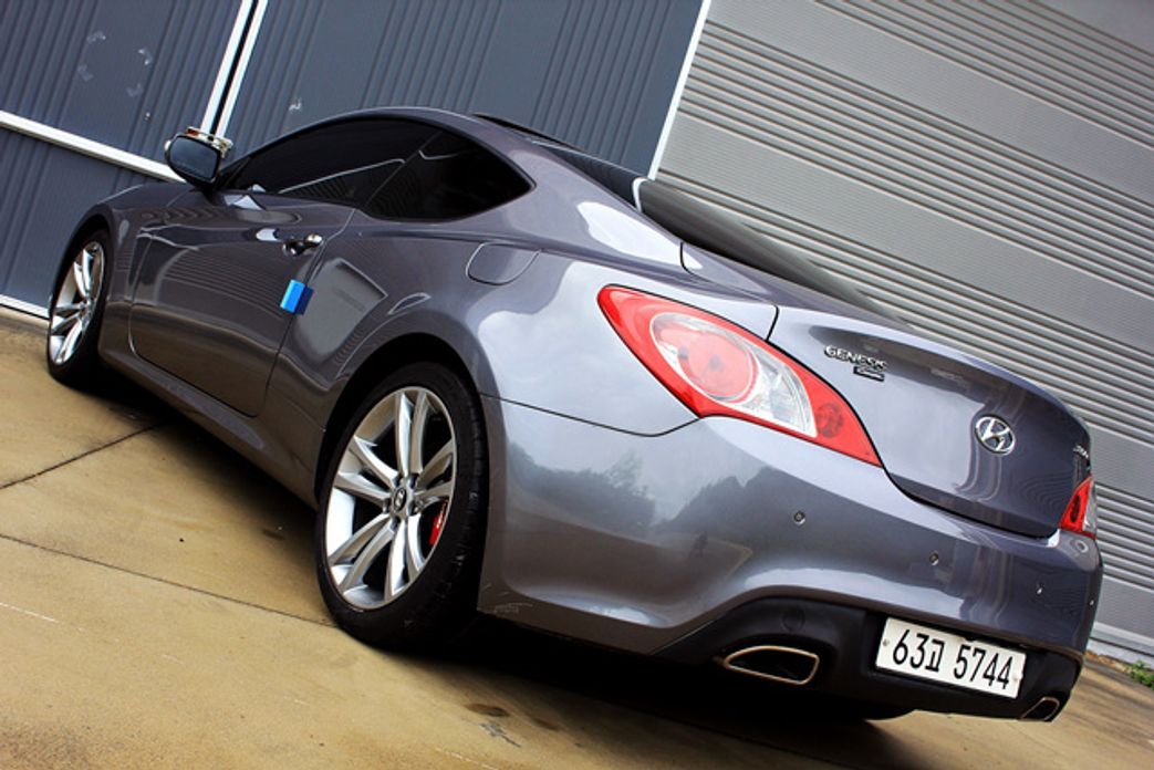 Hyundai Genesis 2009