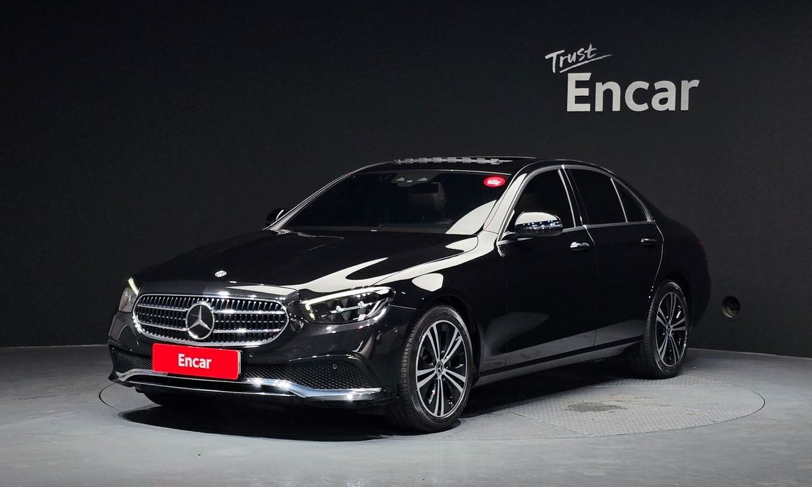 Mercedes-Benz E-Class 2021