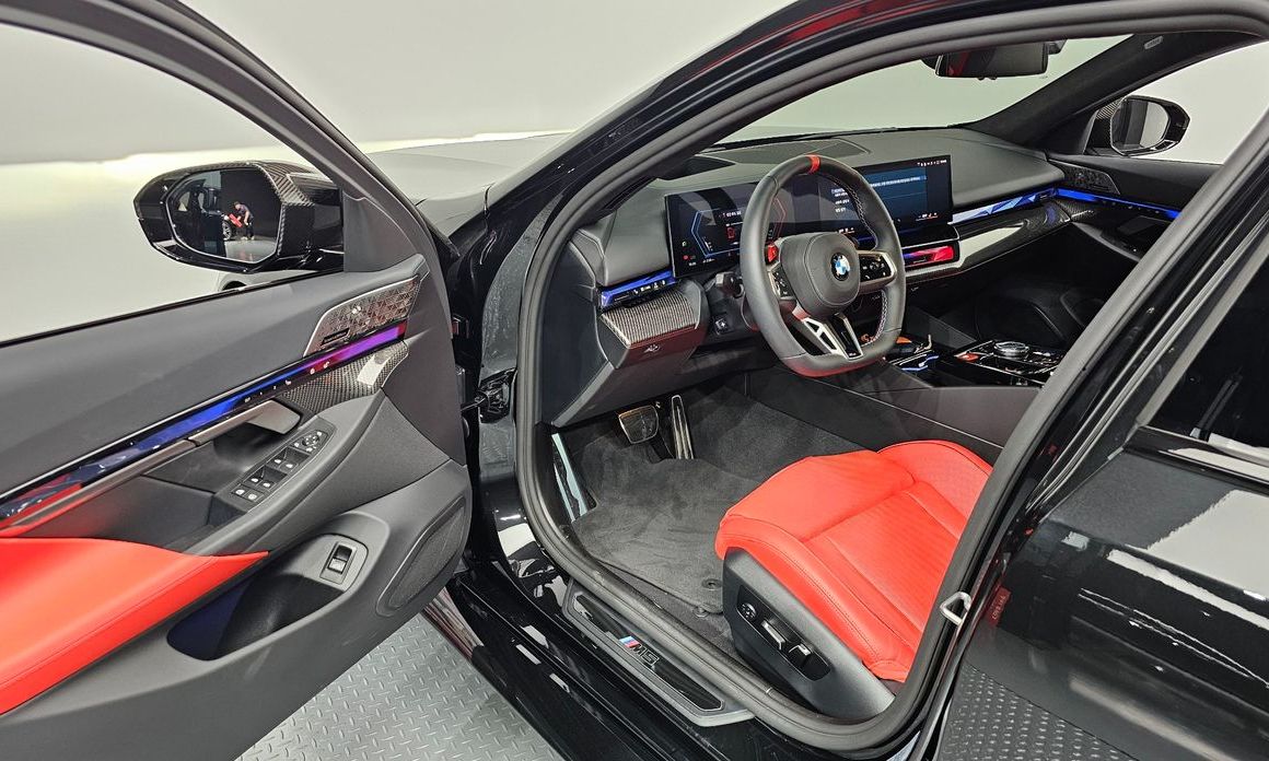 BMW M5 2025