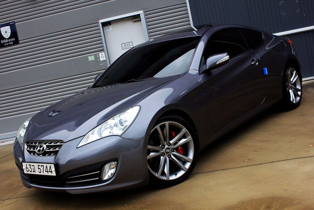 Hyundai Genesis 2009