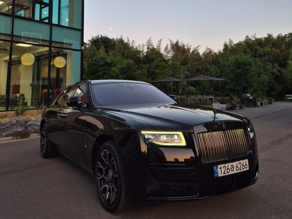 Rolls-Royce Ghost 2023