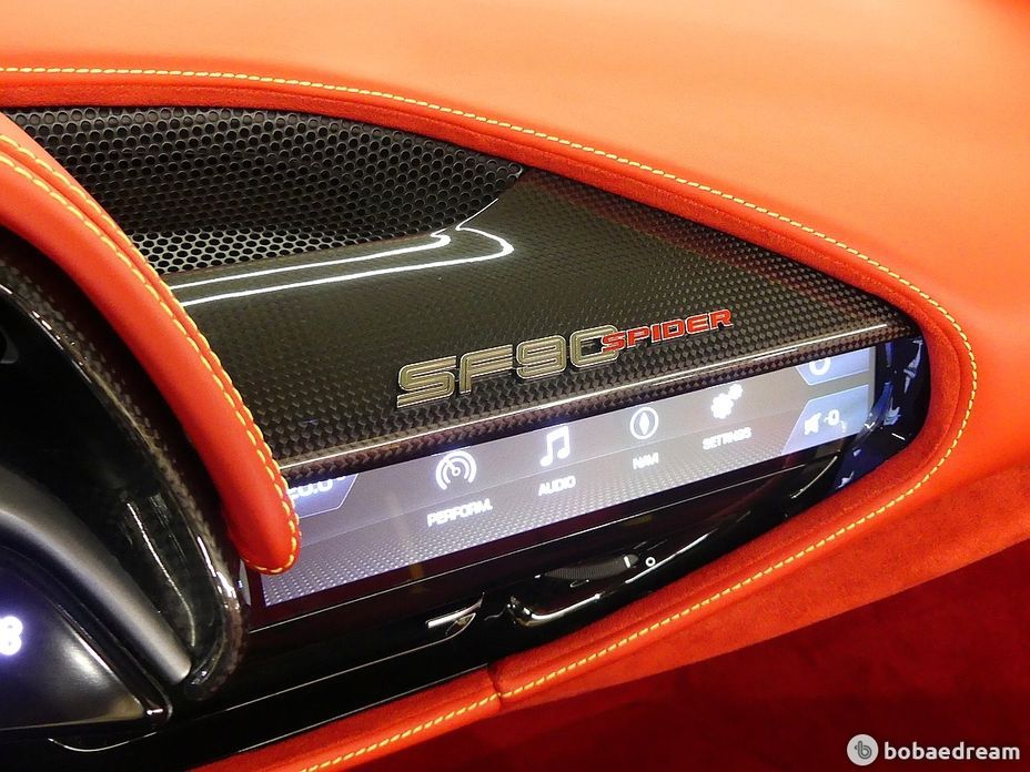 Ferrari SF90 2023