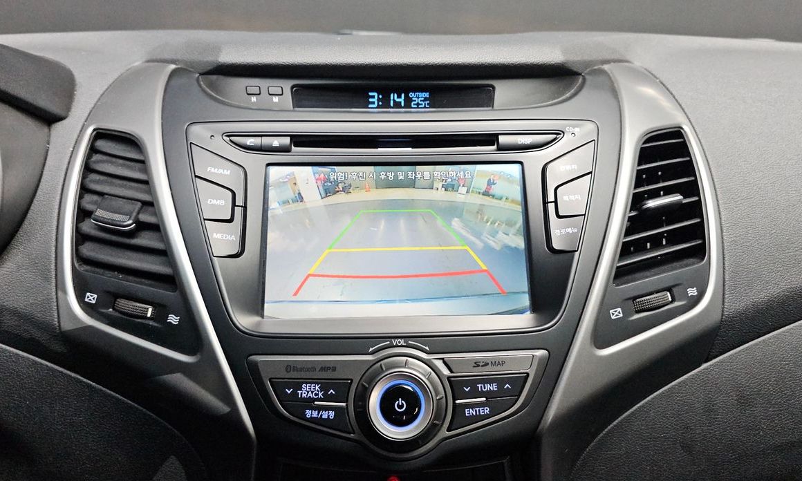 Hyundai AVANTE 2014