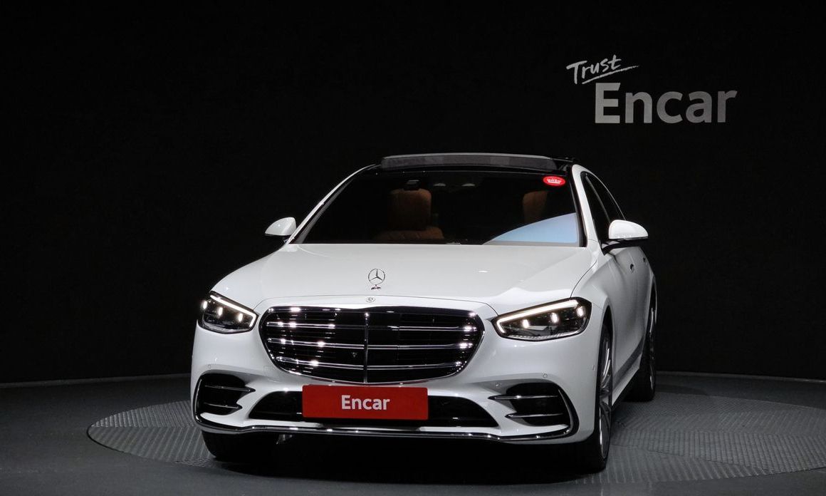 Mercedes-Benz S-Class 2024