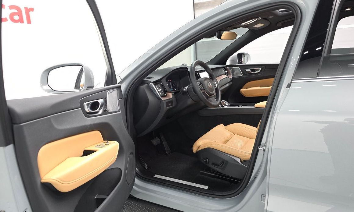 Volvo XC60 2024