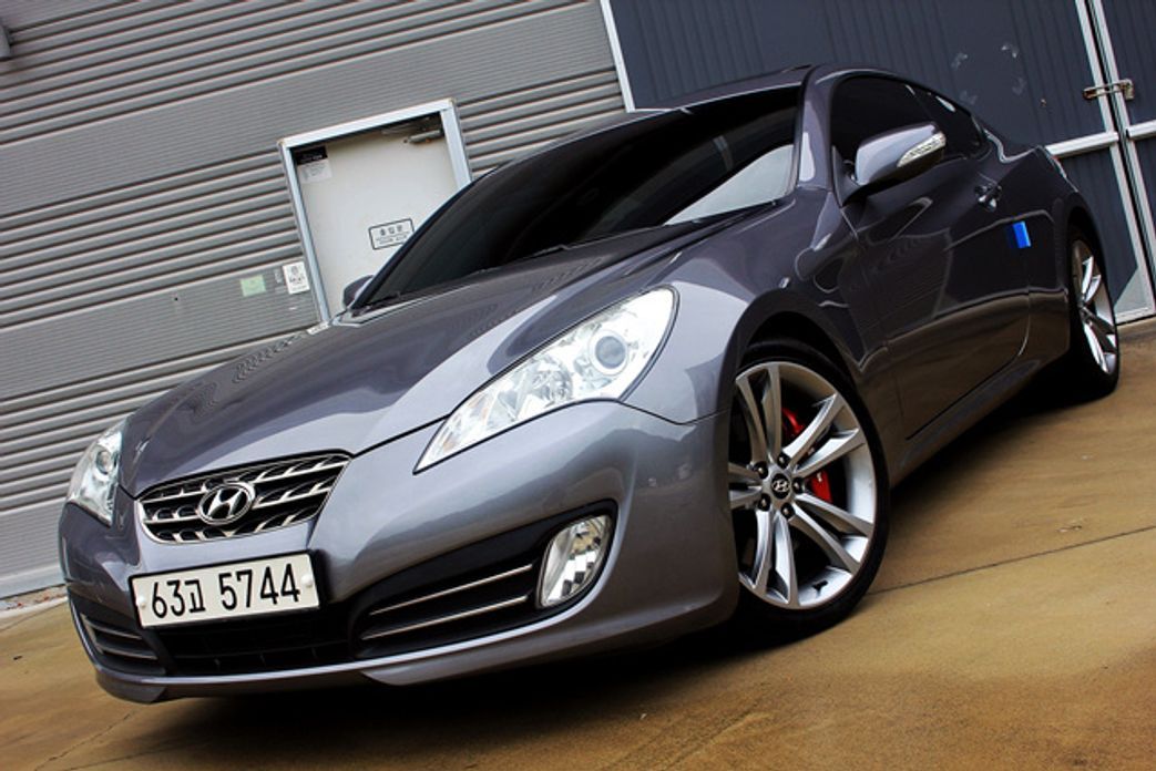Hyundai Genesis 2009