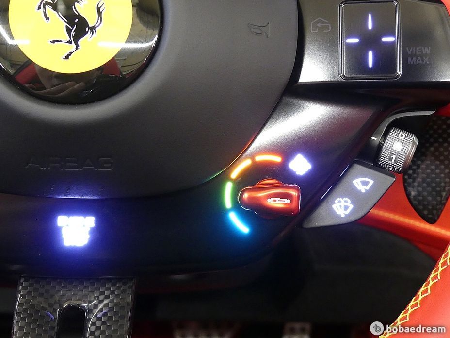 Ferrari SF90 2023