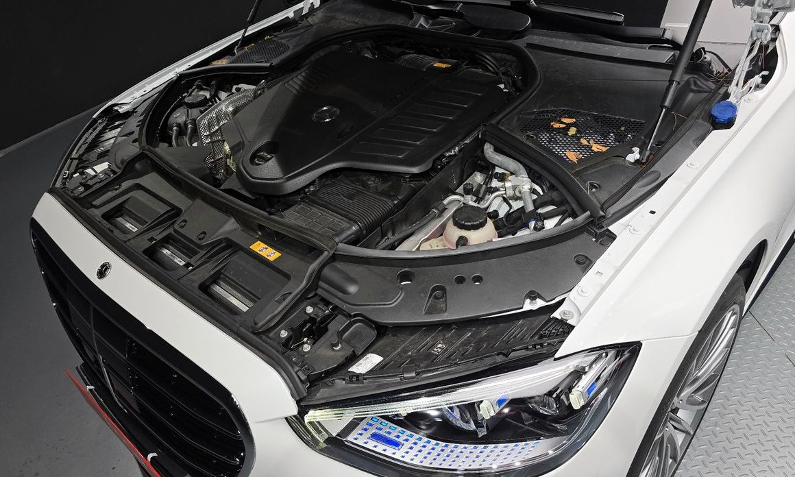 Mercedes-Benz S-Class 2024