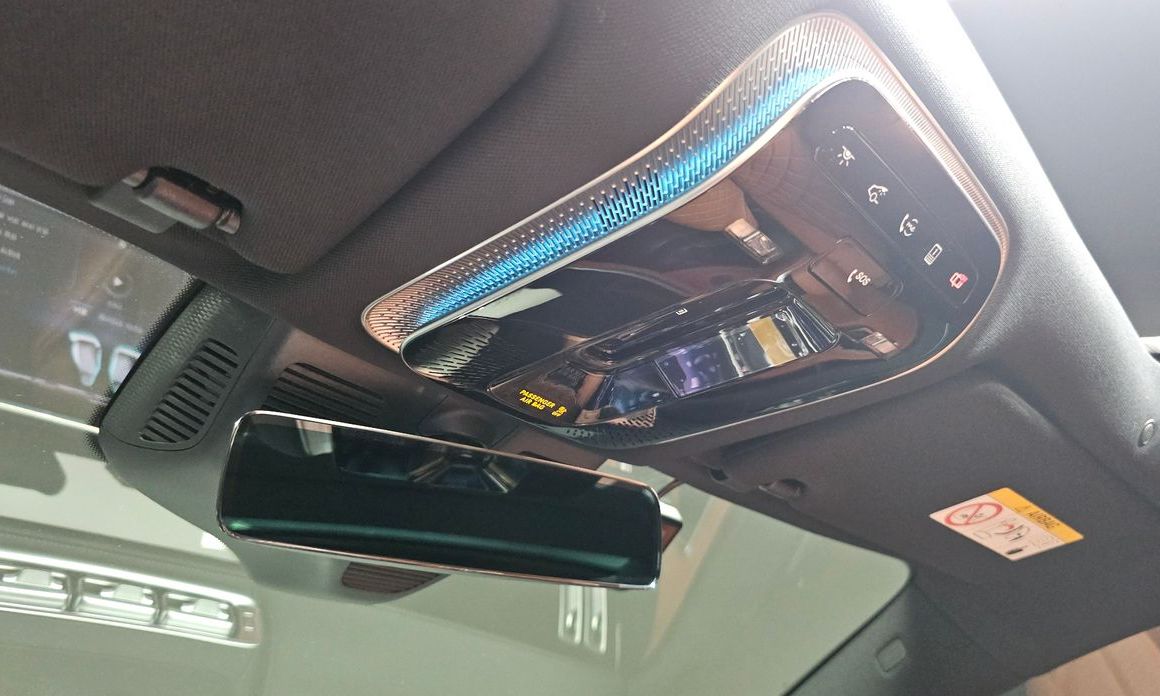 Mercedes-Benz S-Class 2024